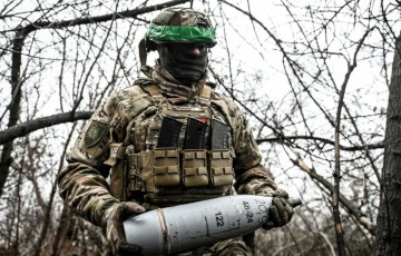 Польша приняла закон об амнистии для добровольцев, воюющих на стороне Украины