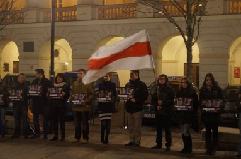 Мигальский провел акцию солидарности с Дашкевичем и Статкевичем