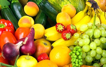 На сколько подорожали фрукты и овощи за год в беларусских магазинах