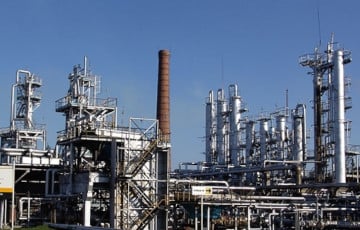 Дроны атаковали газоперерабатывающий завод в Самарской области РФ