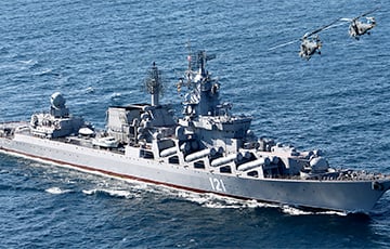 Флагман Черноморского флота РФ крейсер «Москва» передал сигнал SOS и затонул