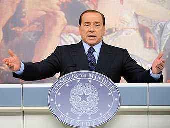 Скарлатина нарушила рабочий график Берлускони
