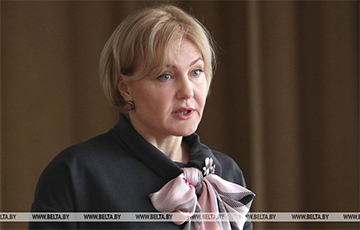 Новая замглавы администрации Лукашенко заочно поспорила с министром образования
