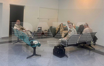Беларусских и московитских пилотов уже более двух суток удерживают в Тунисе без объяснения причин