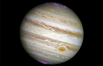 Астрономы выяснили, почему у Юпитера нет видимых колец