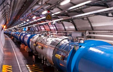 Большой адронный коллайдер обнаружил сразу три ранее неизвестных частицы
