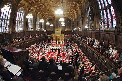 В британском парламенте осудили вмешательство ЕС в ситуацию на Украине