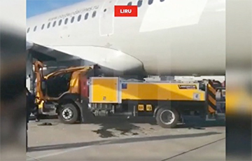 В московском аэропорту грузовик врезался в «Боинг»