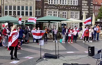 Акция солидарности с Беларусью прошла в Бремене