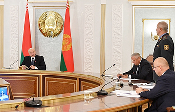 Лукашенко обиделся на критику в интернете
