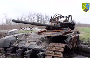 Под Запорожьем защитники Украины снесли из РПГ башню танку врага