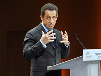 Саркози потребовал от министров отдыхать во Франции