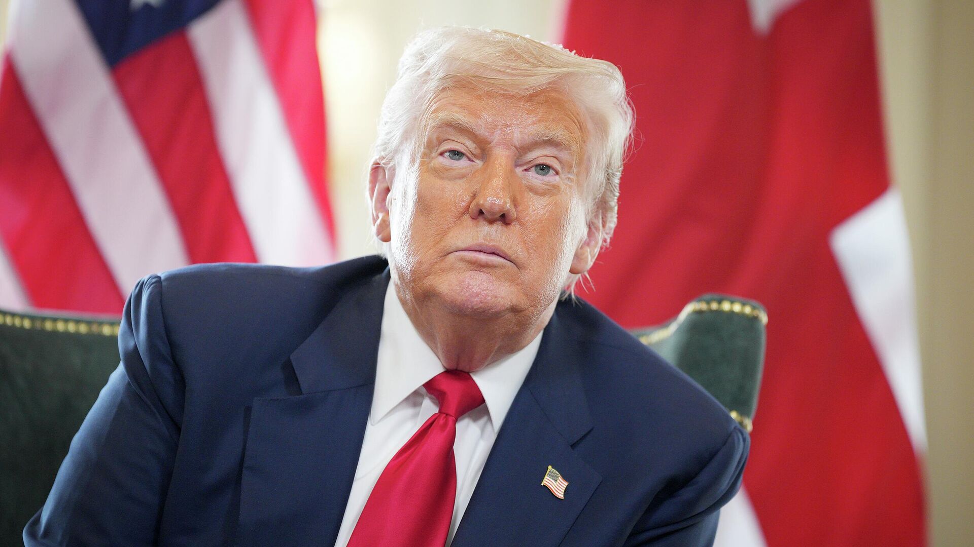 Трамп распорядился отправить две атомные подлодки США «ближе к Московии». Что известно?