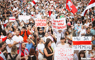 Сильные кадры с акций последних двух недель в Минске