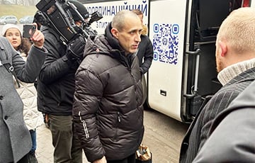 Часть освобожденных политзаключенных приехала в Вильнюс
