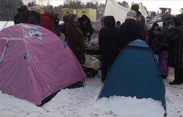 Жители Казани поставили бессрочный палаточный лагерь