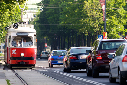 В Австрии решили бороться с нацизмом на транспорте