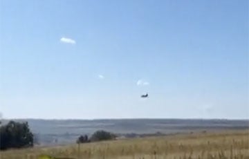 Украинские бойцы сбивают вражеский Су-25 возле Балаклеи: видеофакт