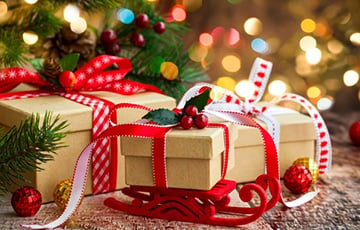 Беларусы показали, какие подарки получили в новогоднюю ночь