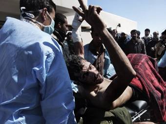 Ливийские повстанцы обвинили войска Каддафи в убийстве 10 тысяч человек