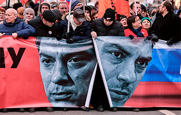 «Путина - в отставку!»: сильные кадры с Марша Немцова в Москве