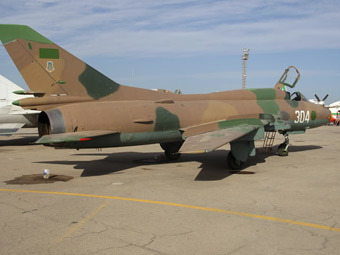 ВВС Ливии разбомбили склады и радиостанцию повстанцев