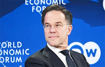 Генсек НАТО и премьер Польши посетят Киев