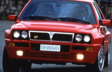 Возвращение легенды: знаменитое итальянское авто 80-х возродят в новом формате