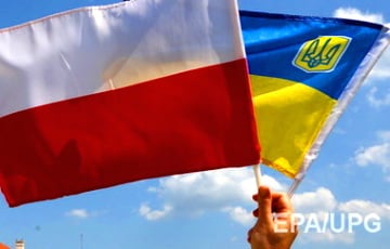 Польша анонсировала самый крупный за 30 лет контракт на поставку оружия Украине