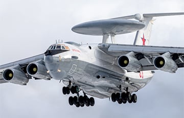 Удар по московитскому самолету А-50 в Беларуси: обнародованы первые спутниковые снимки