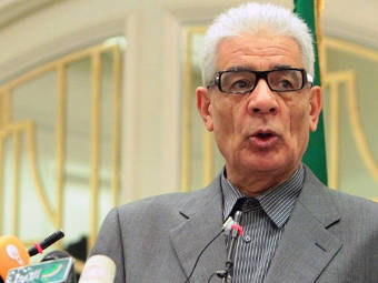 Министр иностранных дел Ливии бежал в Лондон