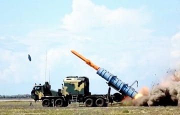 Зеленский впервые показал видео пуска ракеты «Длинный Нептун» по территории РФ