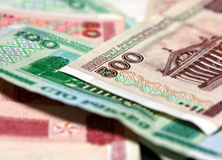 Курс белорусского рубля в латвийском банке: 4400 за доллар