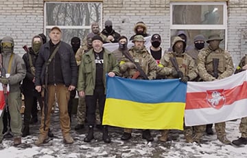 Добровольцы из 16 стран едут воевать за Украину