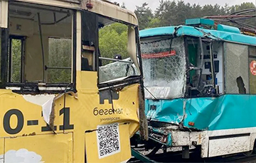 В московитском Кемерово в серьезное ДТП попал беларусский трамвай