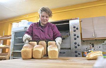 Сколько хлеба не могут продать в магазинах Беларуси и что с ним делают дальше