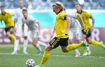 Швеция обыграла Словакию на Евро и возглавила группу