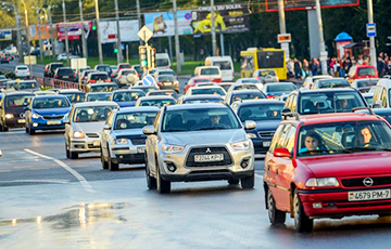 В Беларуси почти полгода падают цены на легковые авто