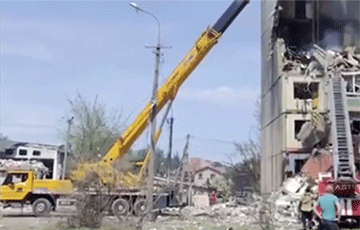 Момент попадания московитской ракеты в Кривом Роге попал на видео