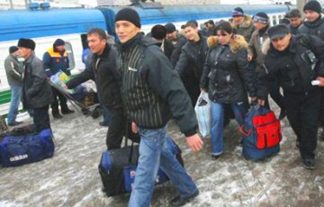 Количество мигрантов в Беларусь растет