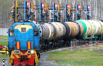 В Украине расследуют поставку поезда с топливом из Беларуси для московитской армии
