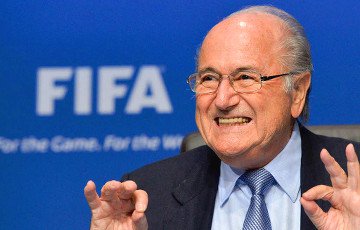 Йозеф Блаттер передумал покидать пост главы FIFA