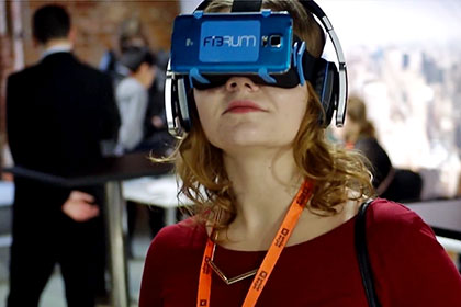Шлем виртуальной реальности в России можно заказать за 3000 рублей