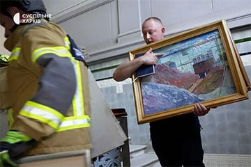 В Харькове после удара московитского беспилотника горит Художественный музей