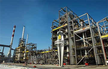 Дроны атаковали стратегический НПЗ Московии