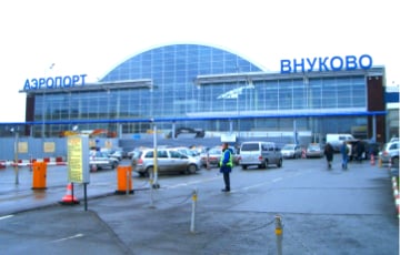 Московский аэропорт «Внуково» закрыли из-за атаки беспилотника