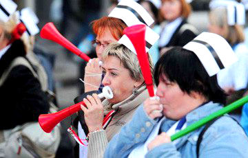 В Польше прошла двухчасовая забастовка медсестер