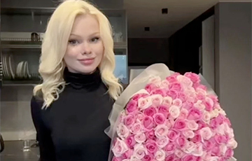 Драма в Минске: девушке подарили 151 розу не того размера