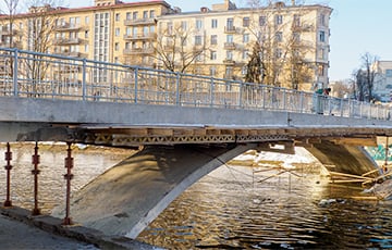 Зачем подпорки недавно отремонтированному мосту в центре Минска и можно ли по нему ходить?