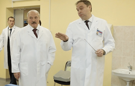 Лукашенко — министру здравоохранения: Я буду поднимать кого-нибудь, а ты трубку в горло засовывать